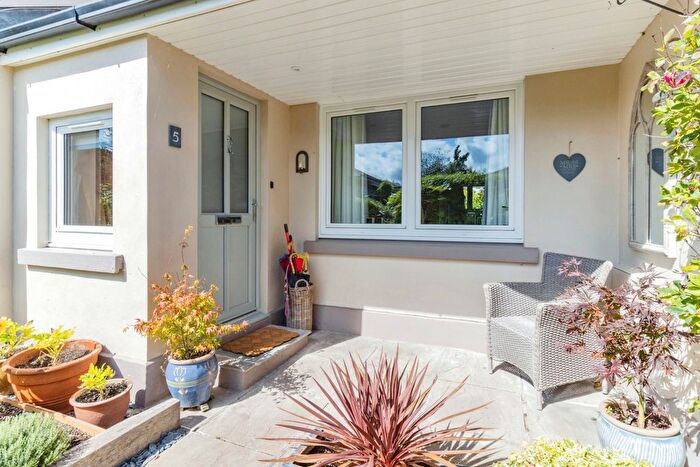 2 Bedroom Terraced House For Sale In Newton Road, Totnes, Devon, TQ9