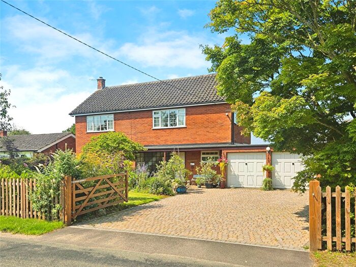 4 Bedroom Detached House For Sale In High Green, Great Melton, Norwich, Norfolk, NR9