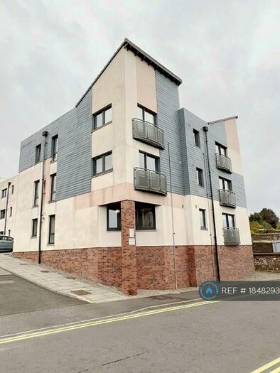 2 Bedroom Flat To Rent In Queen Street, Forfar, DD8