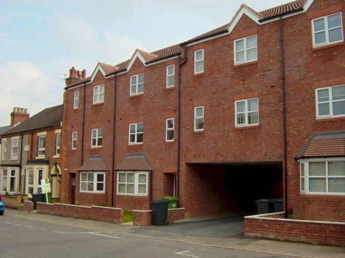 1 Bedroom Flat To Rent In Cambridge Street, Rugby, CV21