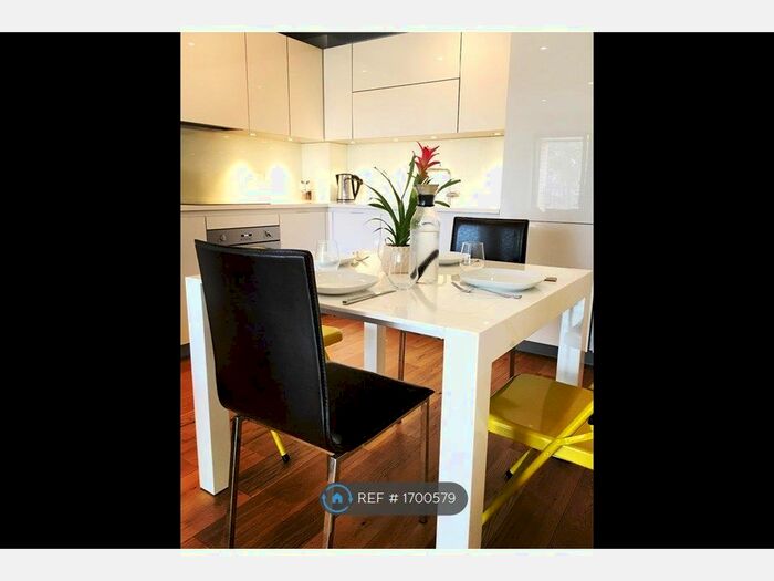 1 Bedroom Flat To Rent In Cowley Road, London, SW9