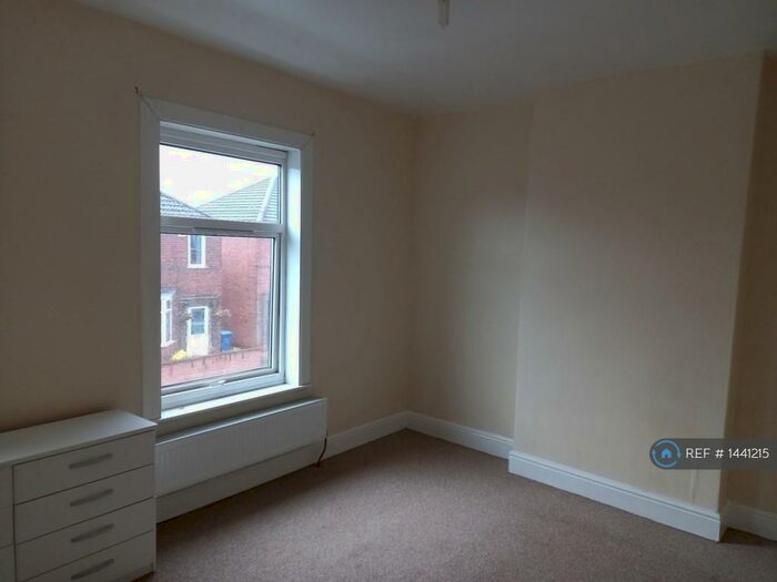 3 Bedroom Semi-Detached House To Rent In Alfred Street, Gainsborough, DN21