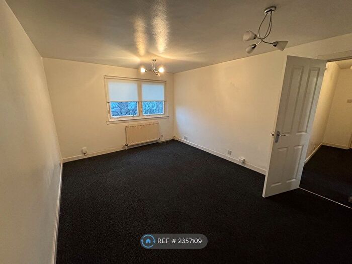 1 Bedroom Flat To Rent In Knock Way, Paisley, PA3