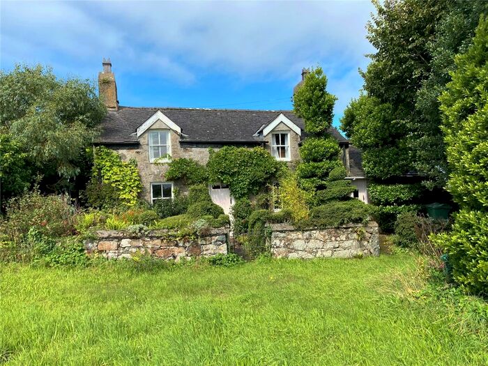 2 Bedroom Cottage For Sale In Cilan, Gwynedd, LL53