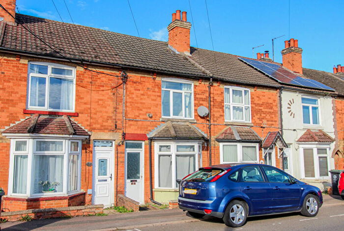 3 Bedroom Terraced House To Rent In Wellingborough Road, Irthlingborough, NN9