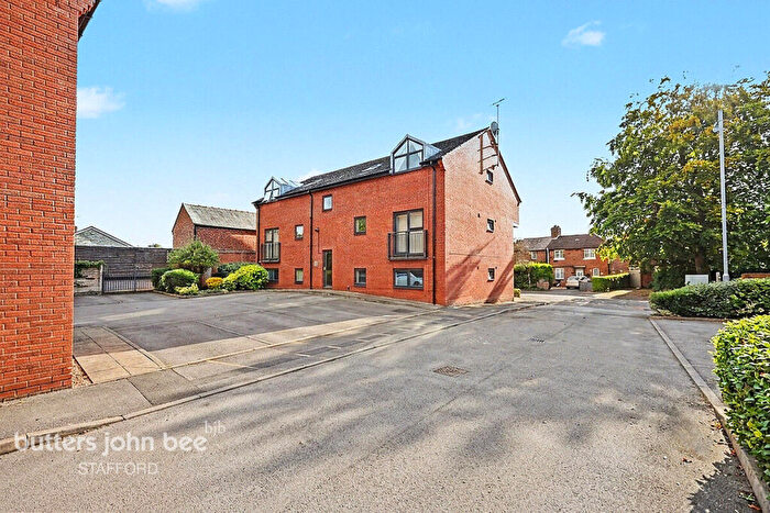2 Bedroom Apartment For Sale In Limelock Court, Stone, ST15