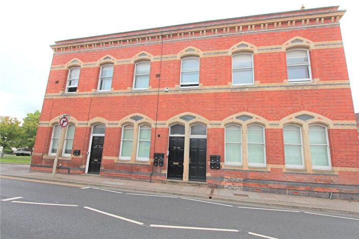 1 Bedroom Flat To Rent In Mill House, - Albion Street, Cheltenham, Gloucestershire, GL52