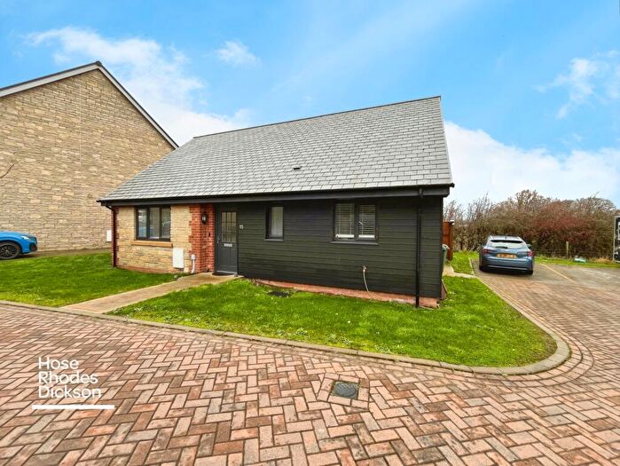 2 Bedroom Bungalow For Sale In Branstone Farm Lane, Branstone, Sandown, PO36