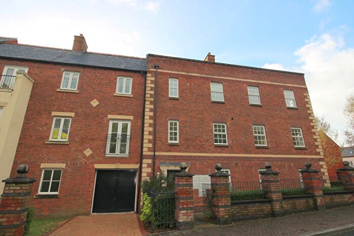 2 Bedroom Flat To Rent In Danvers Way, Fulwood, PR2