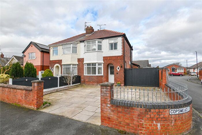 3 Bedroom Semi Detached House For Sale In Pinetree Grove, Wirral, Merseyside, CH46