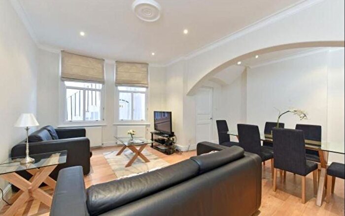 2 Bedroom Flat To Rent In Belgrave Road, Pimlico, London, SW1V