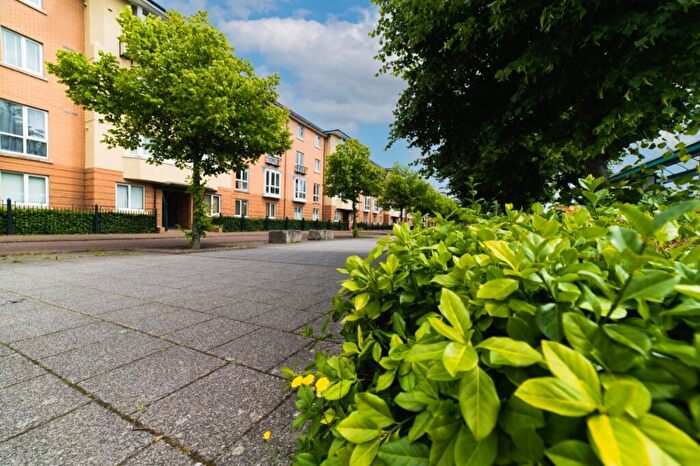2 Bedroom Apartment To Rent In Aprilia House, Ffordd Garthorne, CF10