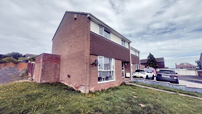3 Bedroom Semi-Detached House For Sale In Snowdon Vale, Weston-super-Mare, BS23