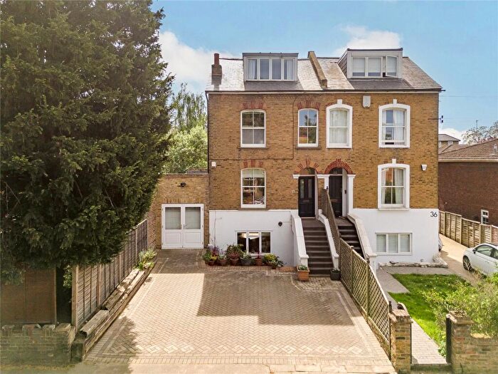 5 Bedroom Semi Detached House To Rent In Tudor Road, Kingston, KT2