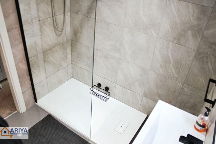2 Bedroom Flat For Sale In Halford House, Carty Road, Hamilton, Leicester, LE5