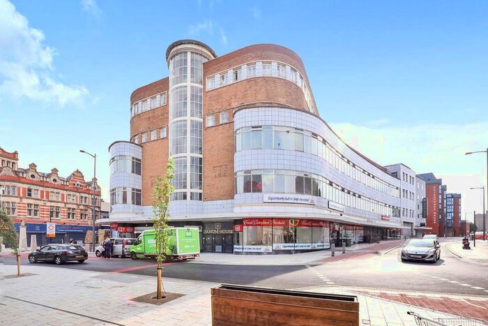 1 Bedroom Flat To Rent In St. Sepulchre Gate, Doncaster, South Yorkshire, DN1