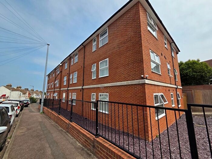 1 Bedroom Apartment To Rent In Elysium House, Redvers Road, Chatham., ME4