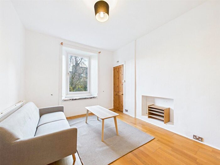 1 Bedroom Apartment To Rent In Dickson Street, Edinburgh, Midlothian, EH6