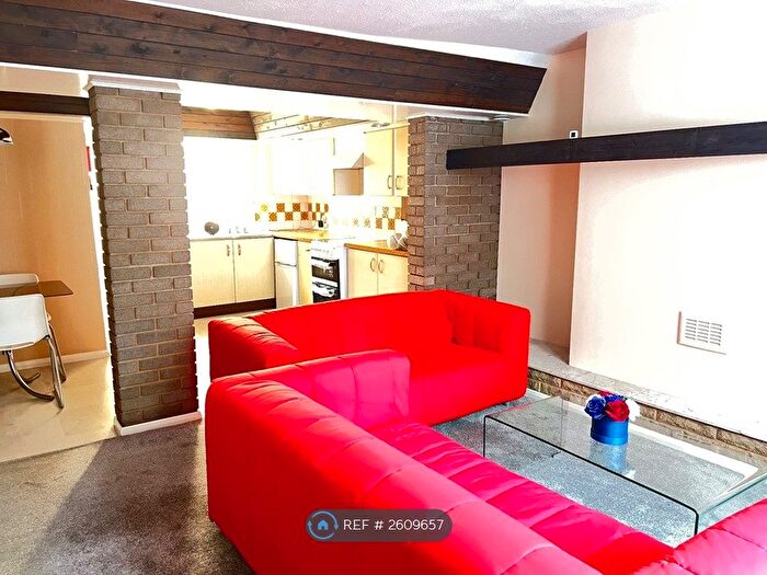 1 Bedroom Flat To Rent In London, London, SW1V