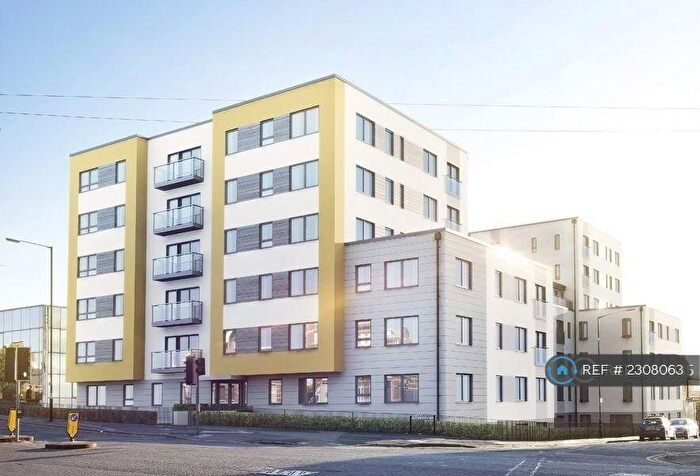 1 Bedroom Flat To Rent In West Central, Slough, SL2