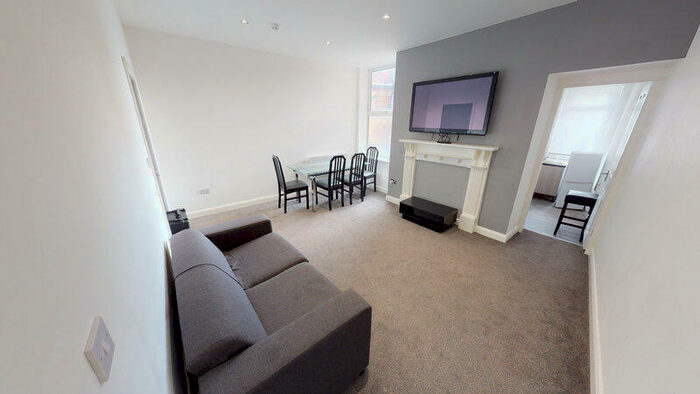 1 Bedroom Terraced House To Rent In Regent Park Terrace, Hyde Park, Leeds, LS6