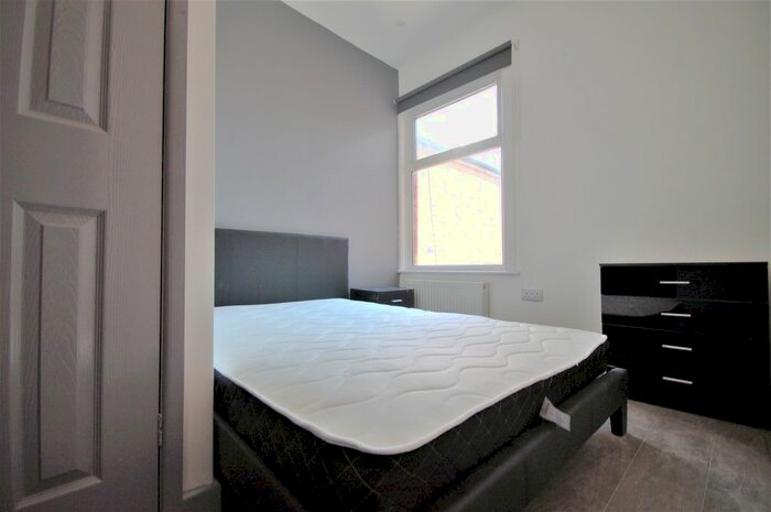 4 Bedroom Terraced House To Rent In Bolingbroke Road, Coventry, CV3