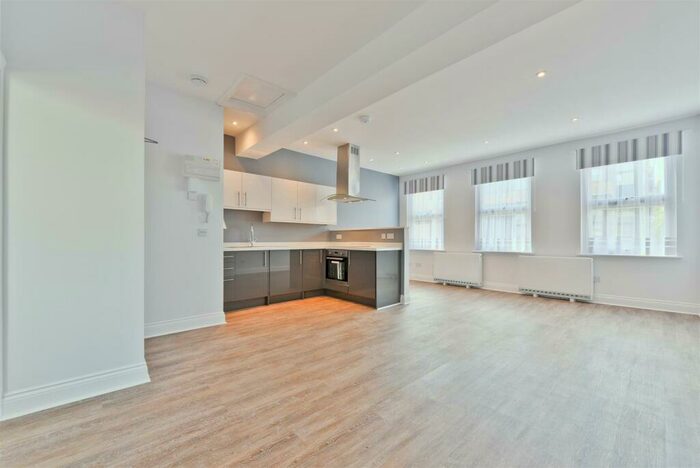 Studio To Rent In Westmoreland Road, Elephant & Castle, SE17