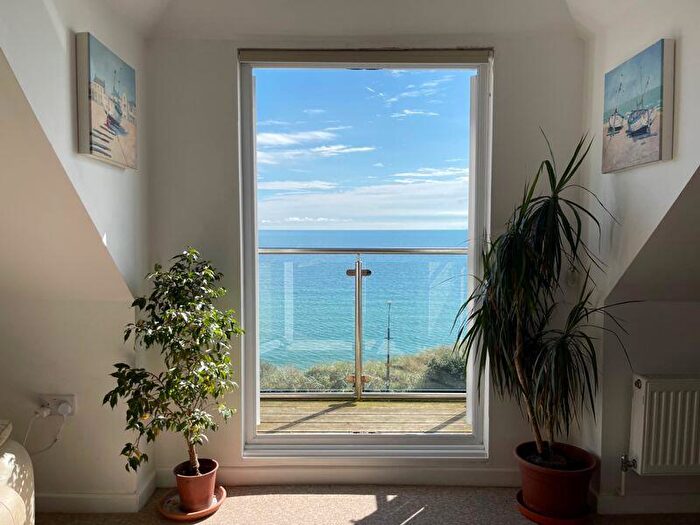 1 Bedroom Flat For Sale In Southbourne Overcliff Drive, Southbourne, Bournemouth, BH6