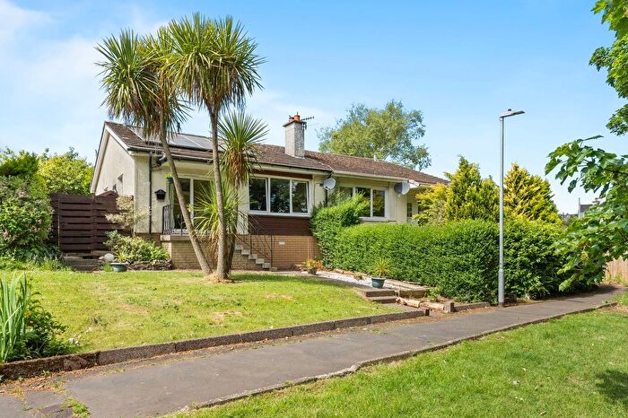 2 Bedroom Semi-Detached Bungalow For Sale In Glenview, West Kilbride, KA23