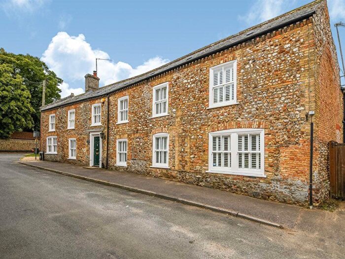 5 Bedroom Detached House To Rent In Back Lane, Wereham, PE33