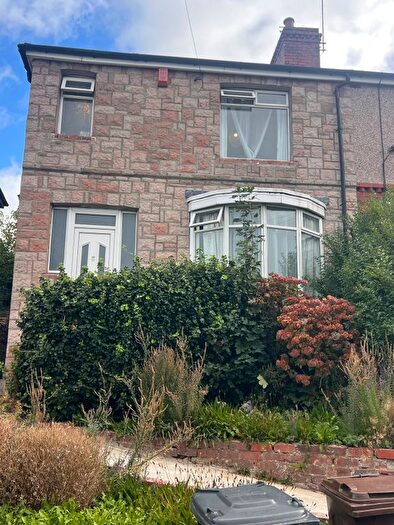 3 Bedroom Semi-Detached House For Sale In Bevercotes Road, Sheffield, S5