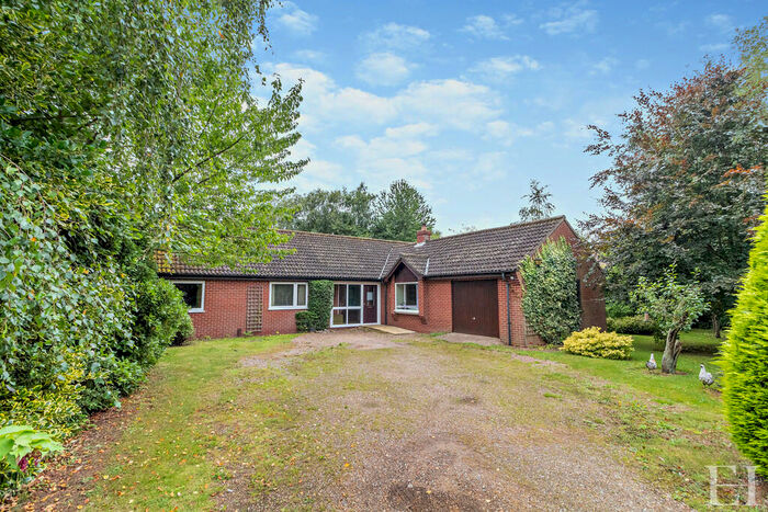 4 Bedroom Detached Bungalow For Sale In Briston, Melton Constable, NR24
