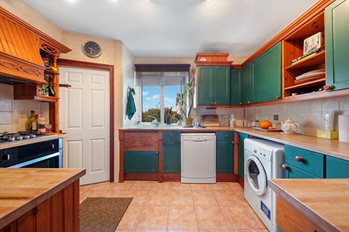 1 Bedroom Flat To Rent In Verity House, Abercorn Place, NW8