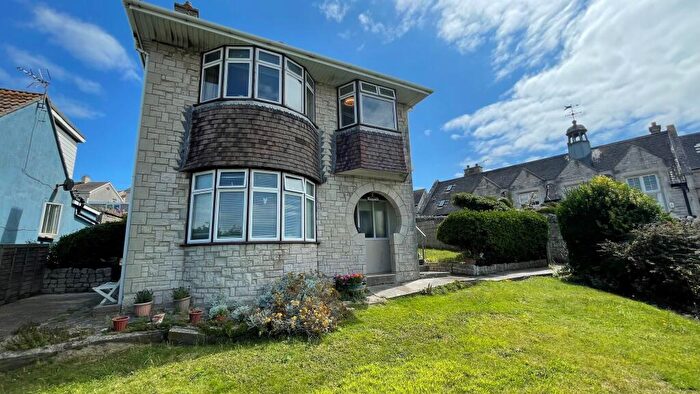 4 Bedroom Detached House For Sale In Castle Road, Portland, Dorset, DT5