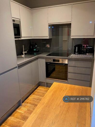 4 Bedroom Maisonette To Rent In Bridge Wharf, London, N1