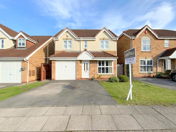 4 Bedroom Detached House For Sale In Finsbury Drive, Scartho Top, DN33