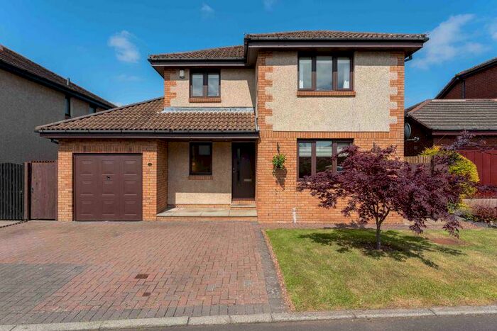 4 Bedroom Detached House For Sale In Westhall Crescent, Cairneyhill, KY12