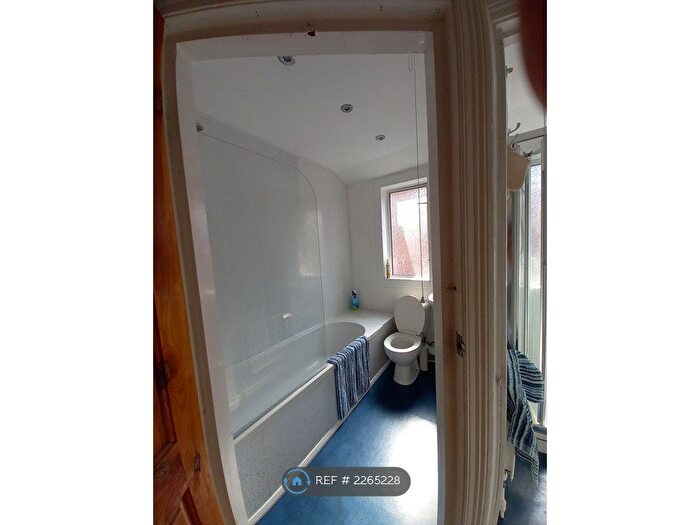 5 Bedroom Terraced House To Rent In Pinhoe Road, Exeter, EX4
