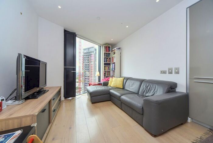 1 Bedroom Flat To Rent In Walworth Road, London, SE1