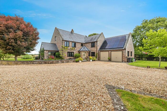 6 Bedroom Detached House For Sale In Church Court, Sudbrooke, LN2