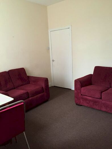 2 Bedroom Flat To Rent In Wingrove Gardens, Fenham, Fenham, Tyne And Wear, NE4