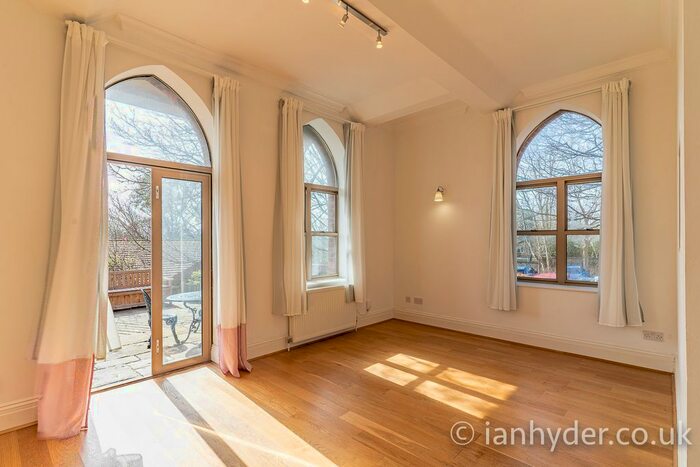 1 Bedroom Flat To Rent In Rottingdean Place, Falmer Road, Rottingdean, Brighton, BN2