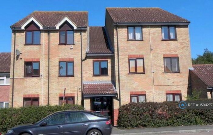 1 Bedroom Flat To Rent In Markwell Wood, Harlow, CM19