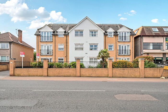 2 Bedroom Flat For Sale In High Street, West Wickham, BR4