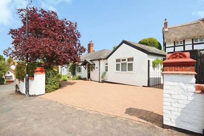 2 Bedroom Semi-Detached Bungalow For Sale In Church Hill, Bishops Tachbrook, Leamington Spa, CV33