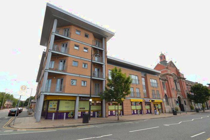 2 Bedroom House To Rent In Ellis Street, Manchester, M15