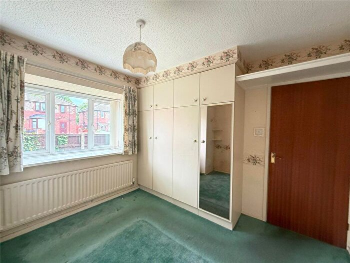 1 Bedroom Apartment For Sale In Burnage Lane, Burnage, M19