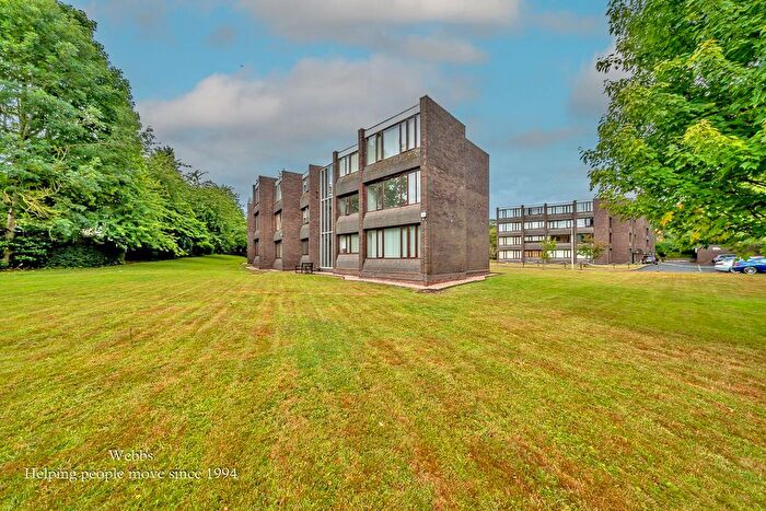Studio For Sale In Parklands Gardens, Walsall, WS1