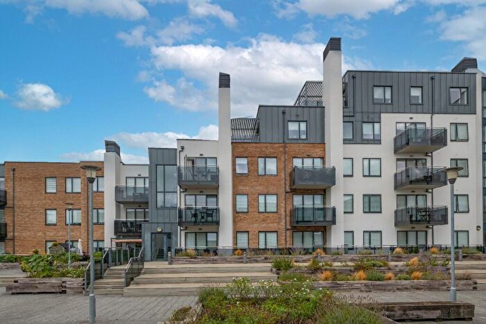 2 Bedroom Apartment For Sale In Horley, RH6