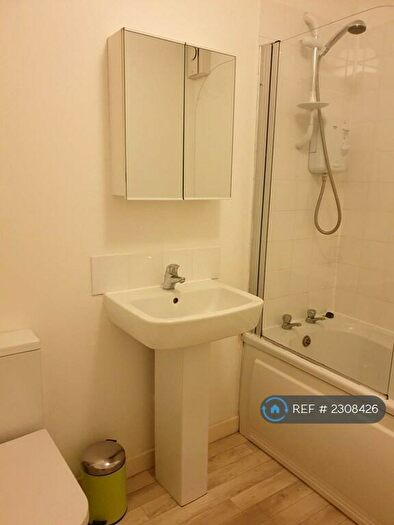 2 Bedroom Flat To Rent In Belmont Road, Aberdeen, AB25